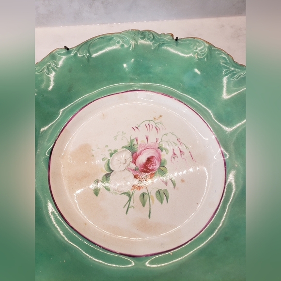 5 Vintage Green Floral Plates with Gold Rim - Picture 8 of 16